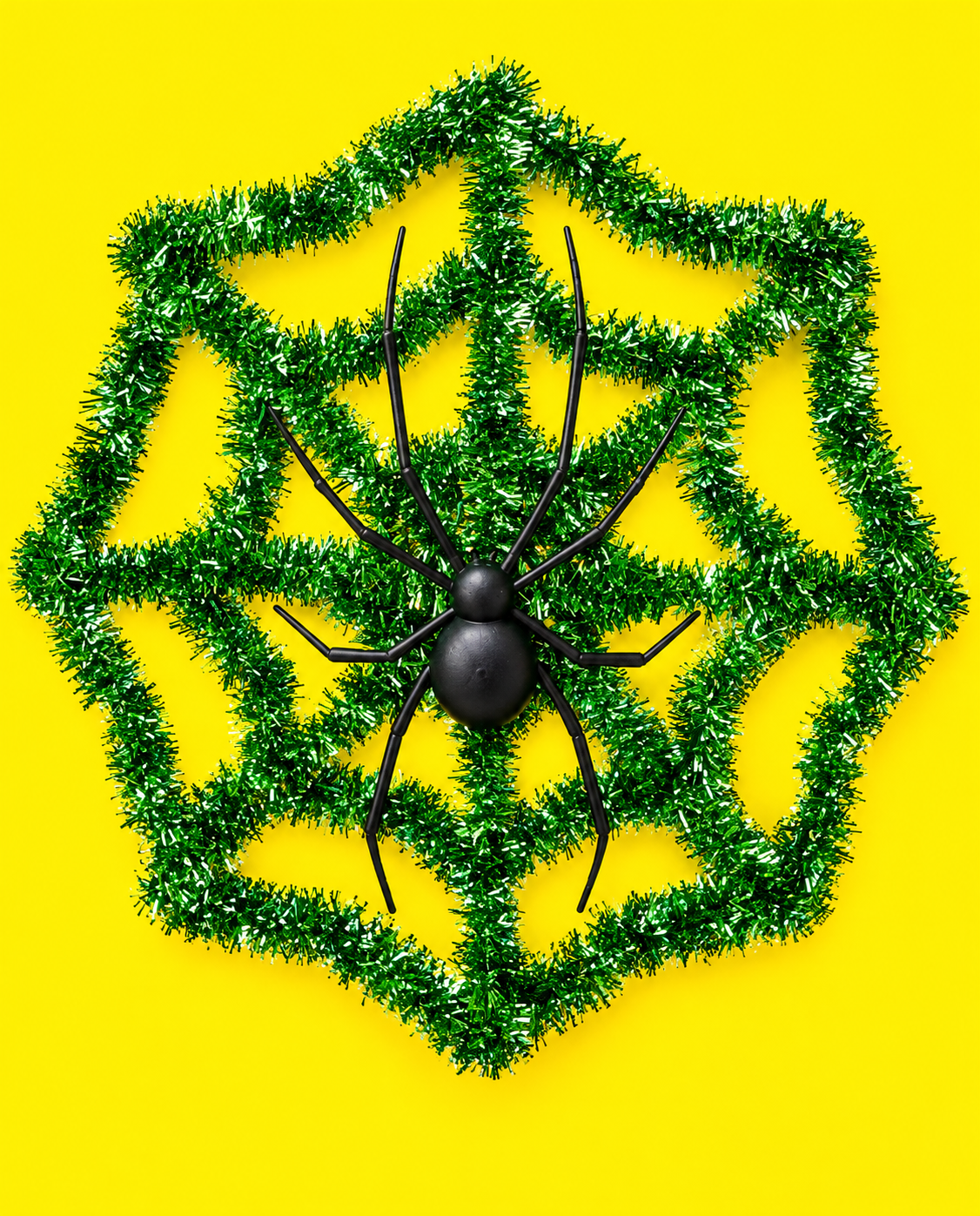 Halloween - Tinsel Spider Web & Spider