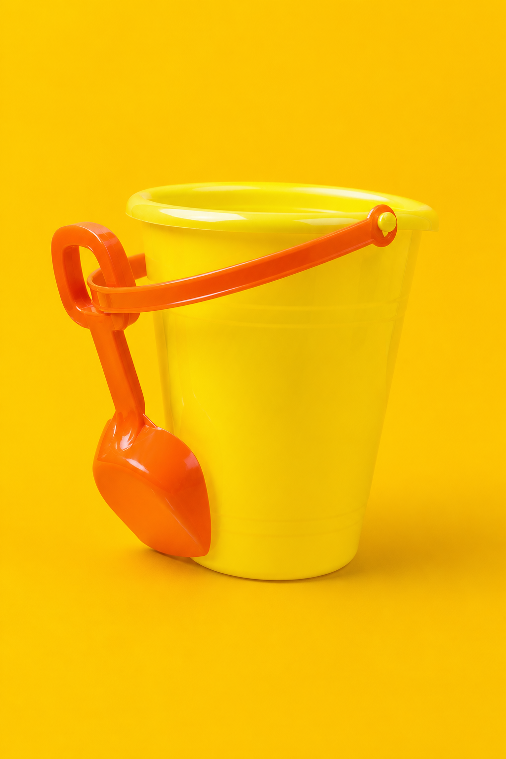 Pail with shovl, LINK